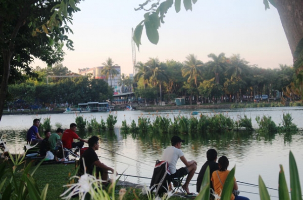 Giữ ao hồ thêm xanh